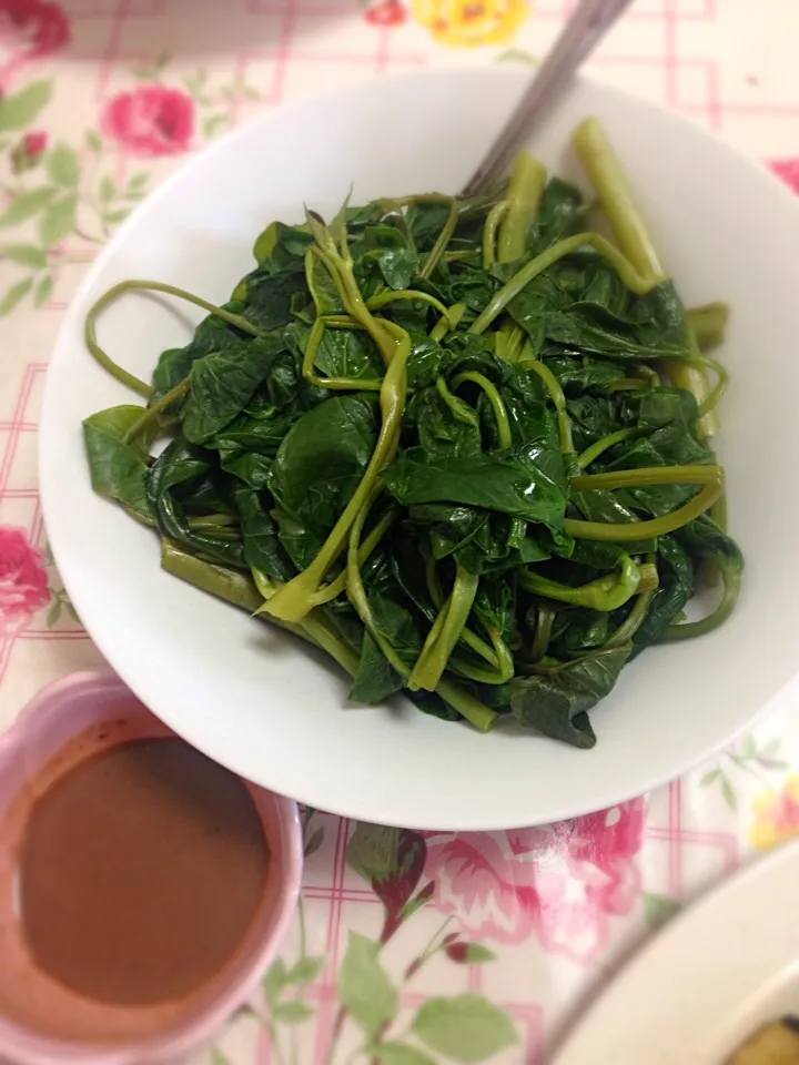 **b0iled KangKong & Bagoong**😋|Irish Zaragozaさん