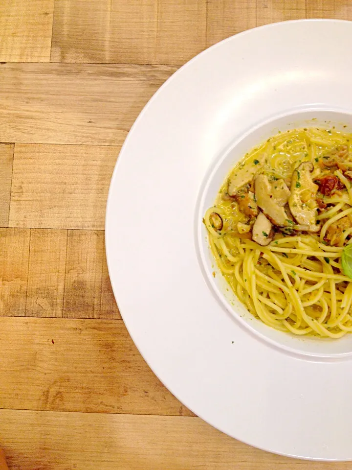 Chicken mushroom pesto cream pasta|Claraaaさん