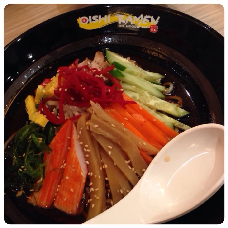 Snapdishの料理写真:หมี่เย็นทรงเครื่อง|Prapapornさん