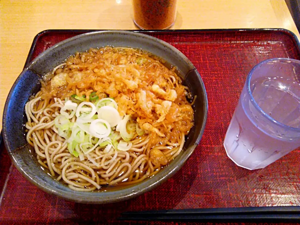 あずみ のタヌキ蕎麦、320円。|東京ライオンズさん