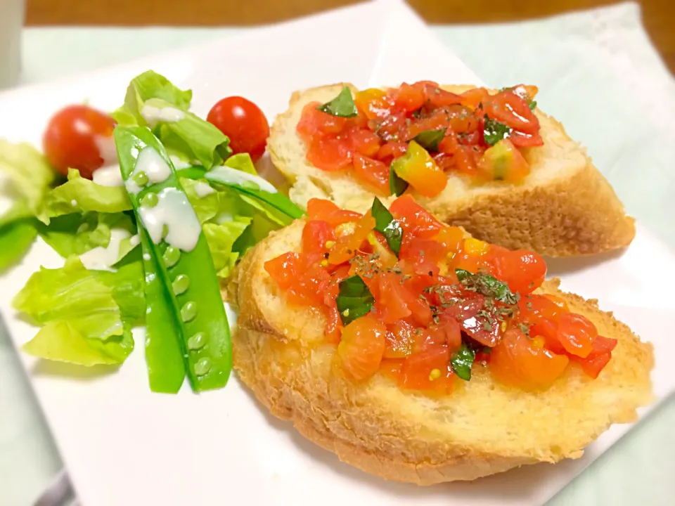 トマトとバジルのブルスケッタ☆|🍎ゆかりんご🍎さん