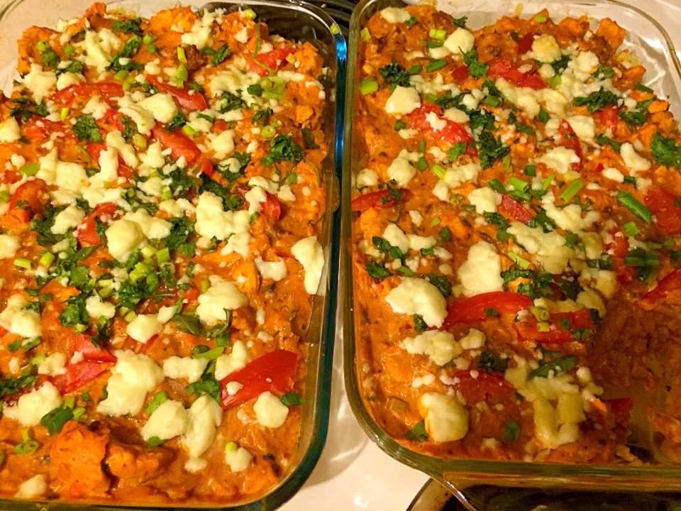 Mexican chicken, rice and Chorizo dish with hot pico di gallo.|amyさん