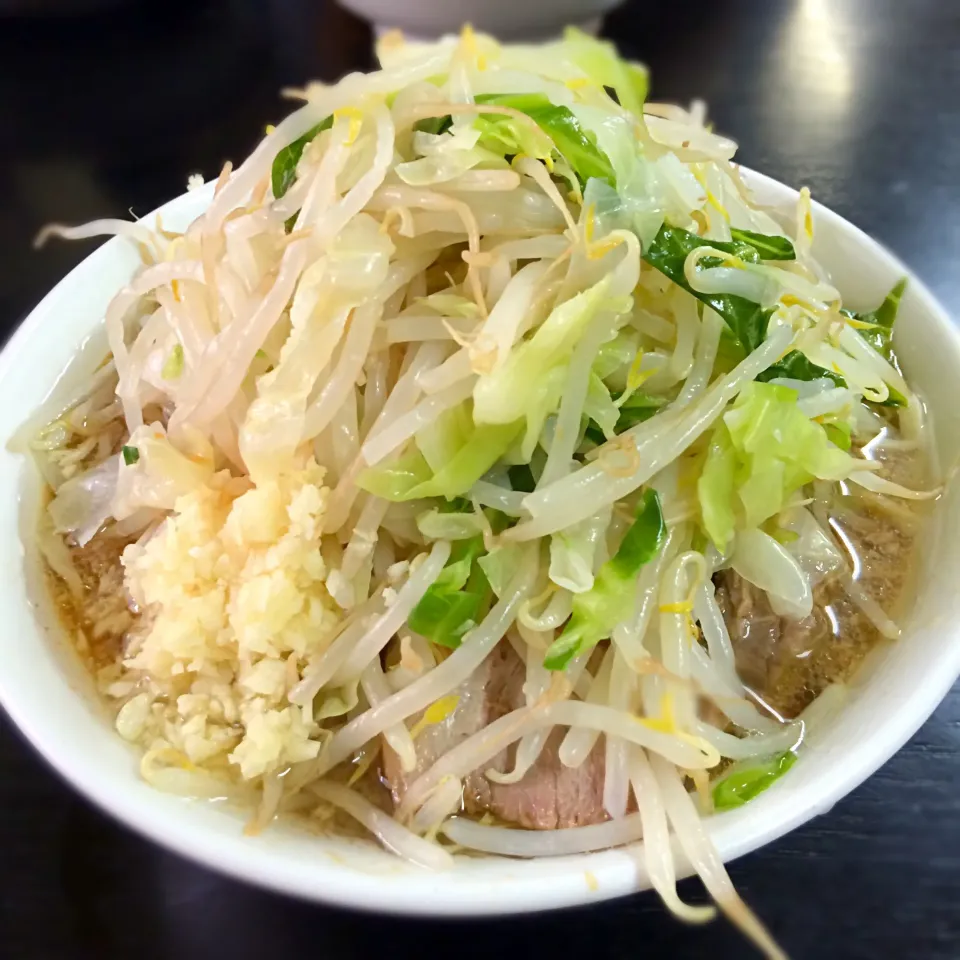 ラーメン二郎 守谷店 ニンニクヤサイマシ|nanpuuさん