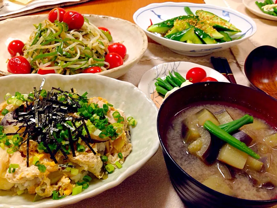 つゆだく親子丼🍀|デミさん