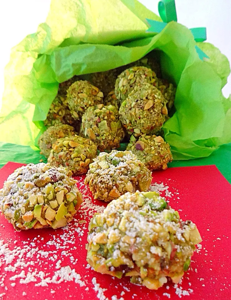 Snapdishの料理写真:Italian Pistachio Cookies II|Mich Liowさん