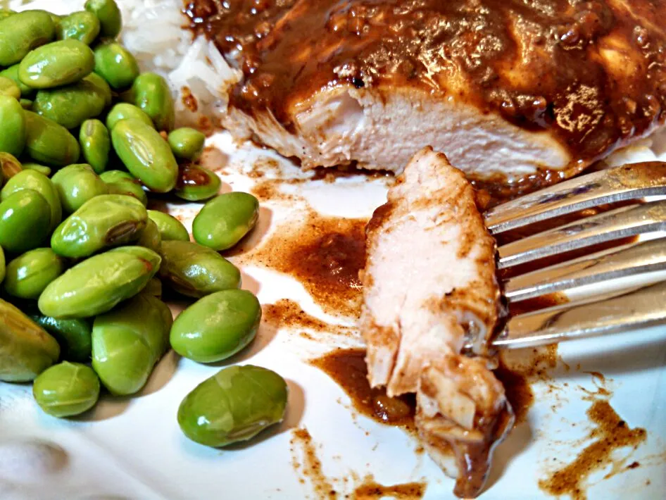 Snapdishの料理写真:Ginger Chicken (with edamame)|Sashi Steinerさん