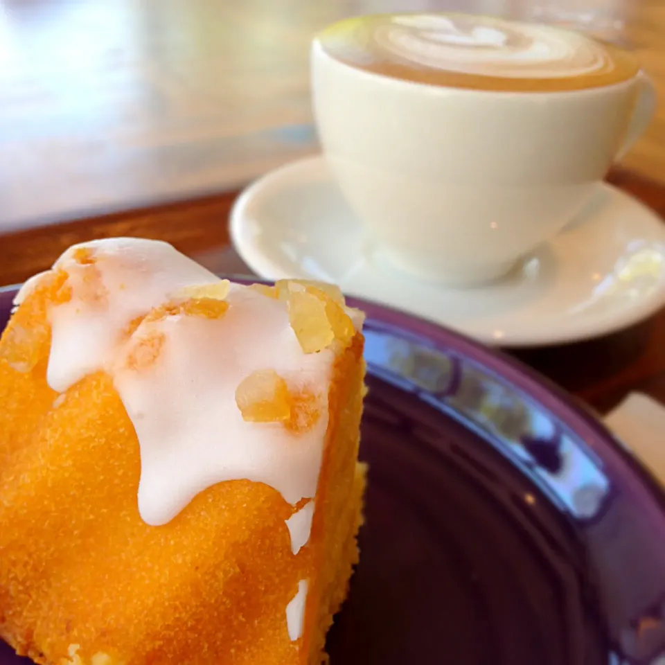 レモンケーキとカプチーノ|西山 哲明さん