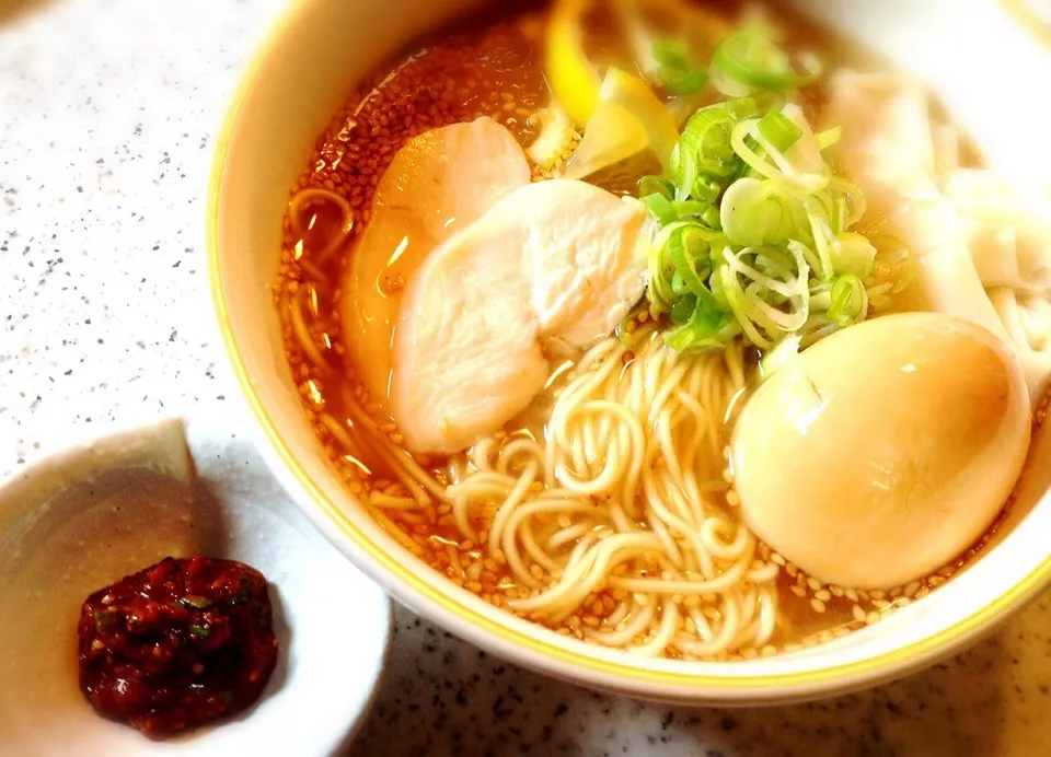 無添加無化調 鶏とあご出汁味噌ラーメン 自家製辛みそTP💕💕|桃実さん