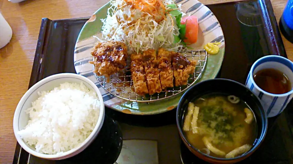 とんかつ定食|9629さん