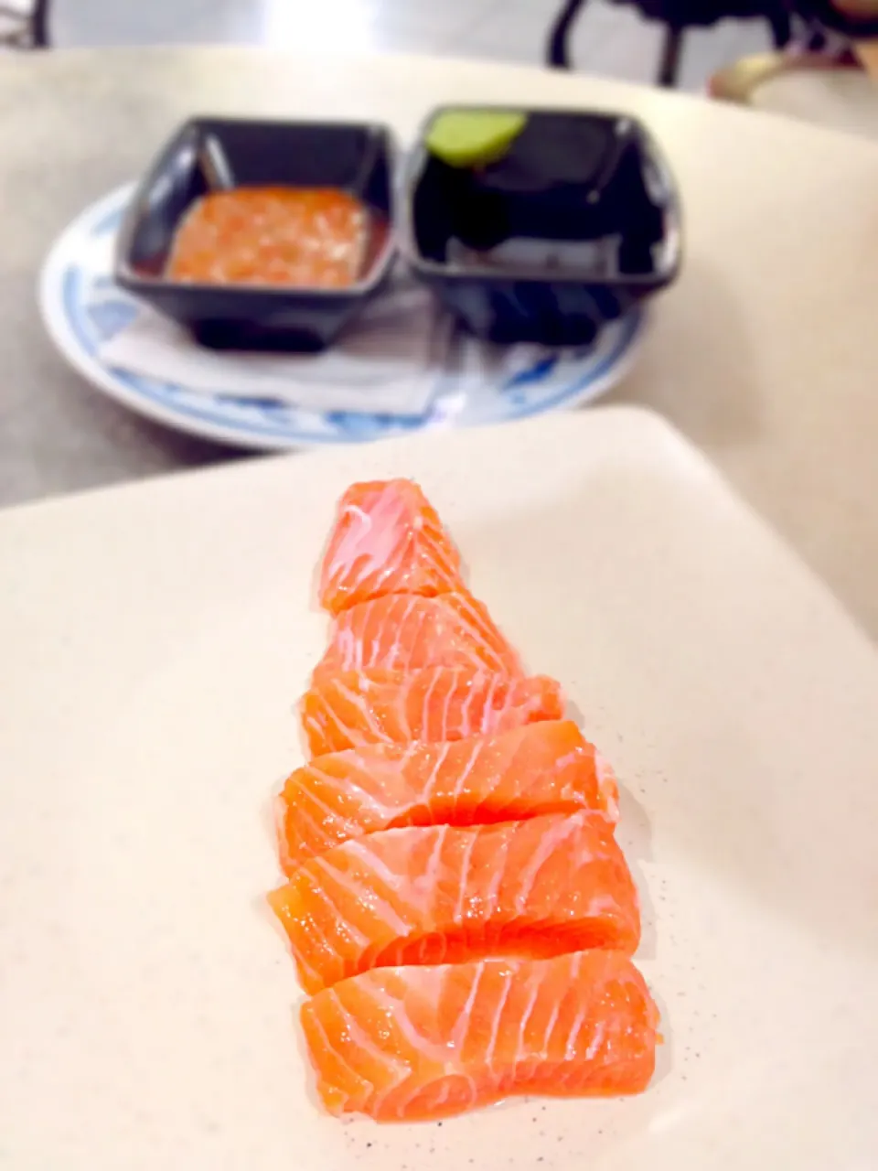 Raw salmon with noodle soup|Raeさん