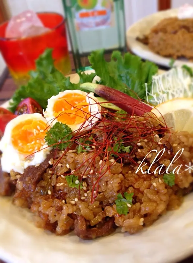 Snapdishの料理写真:炊飯器de韓国風カルビ炒飯⭐️|くららさん