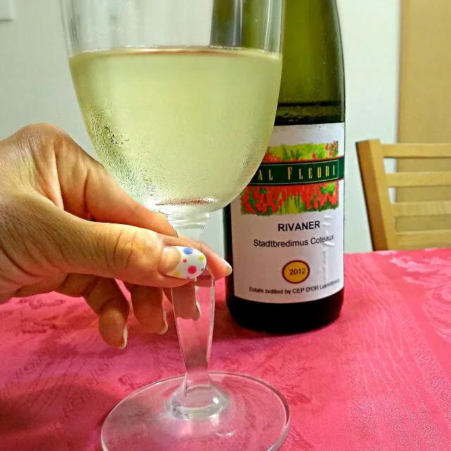 RIVANER Stadtbredimus Coteaux 2012|ふぃるまめんとさん