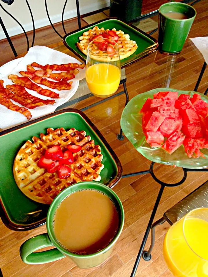 Breakfast at the new house.|sanae carrさん