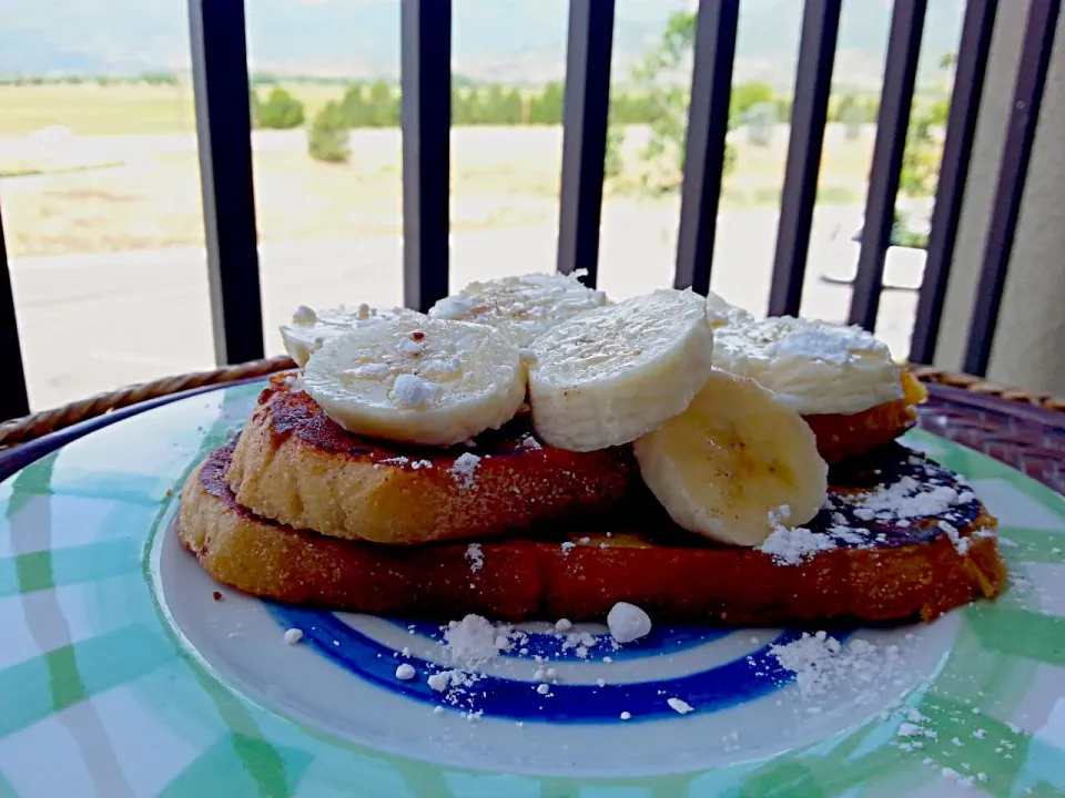 #vegan #frenchtoast 

www.switchbackwellness.com|Brock Cannonさん