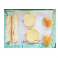 Snapdishの料理写真:Baguette mit ofenkäse|tami katharinaさん