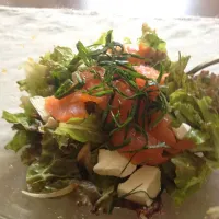 Curly lettuce salad with smoked salmon and cream cheese|Masayo Nさん