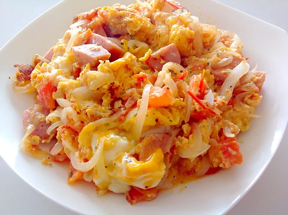 scrambled egg w/ sausage|Qchannel Tachifujiさん