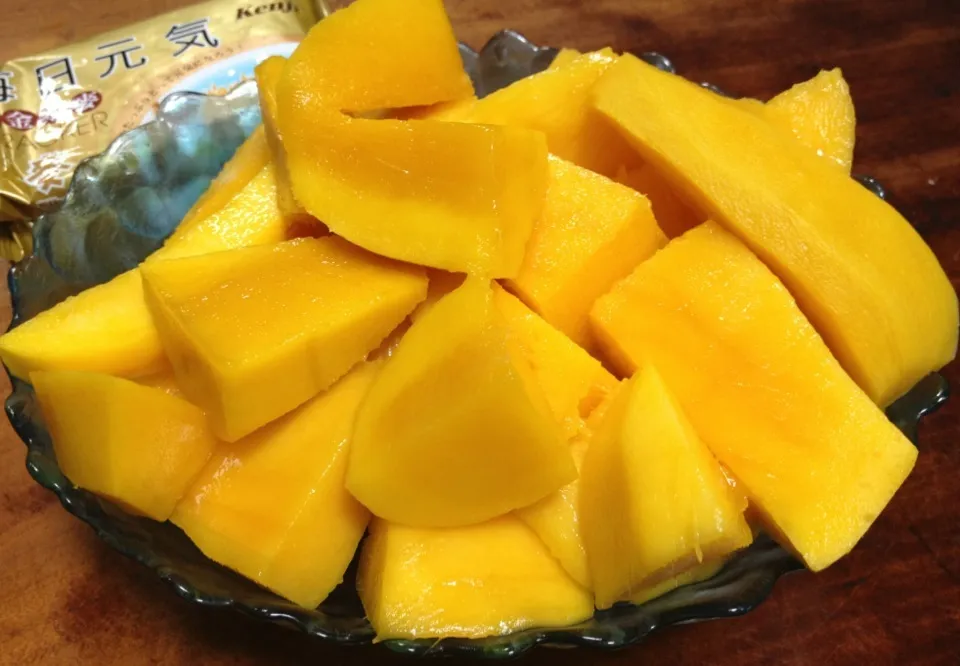 Summer love. Taiwan mango!|Elaineさん