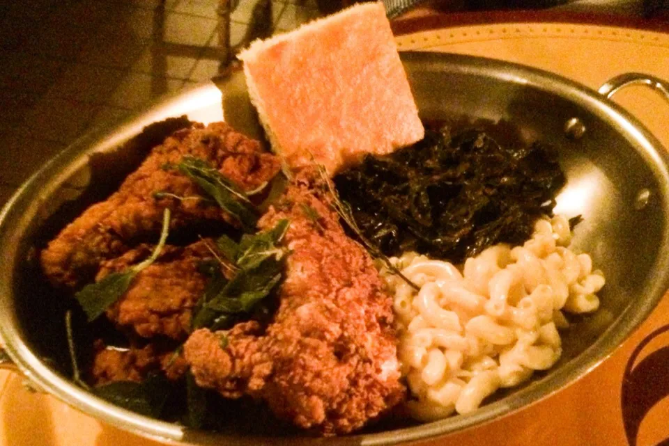 Fried Chicken Dinner with Mac and Cheese, Corn Bread, and Collard Greens from Bouchon|sooprcoolchicaさん