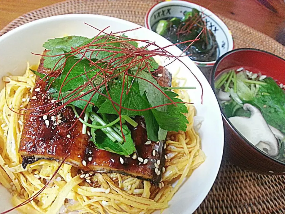 鰻丼×お吸い物×酢の物|Alley Catさん