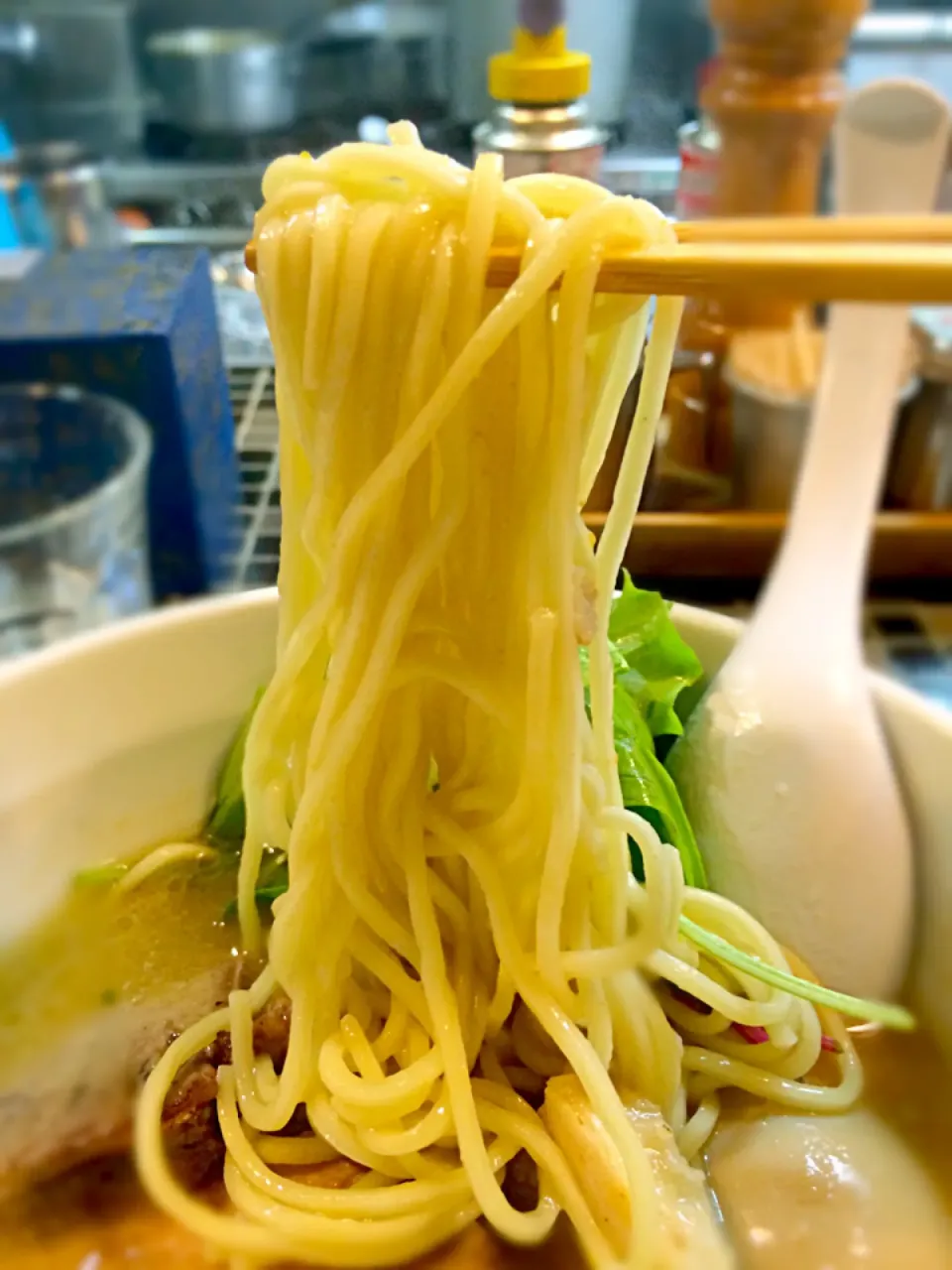 ポークブイヨンの麺|morimi32さん