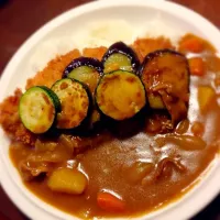 夏野菜🍆のせのせカレー🍛|Hisamatsu Makiさん