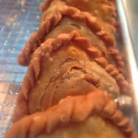 Snapdishの料理写真:Curry puff|willzさん