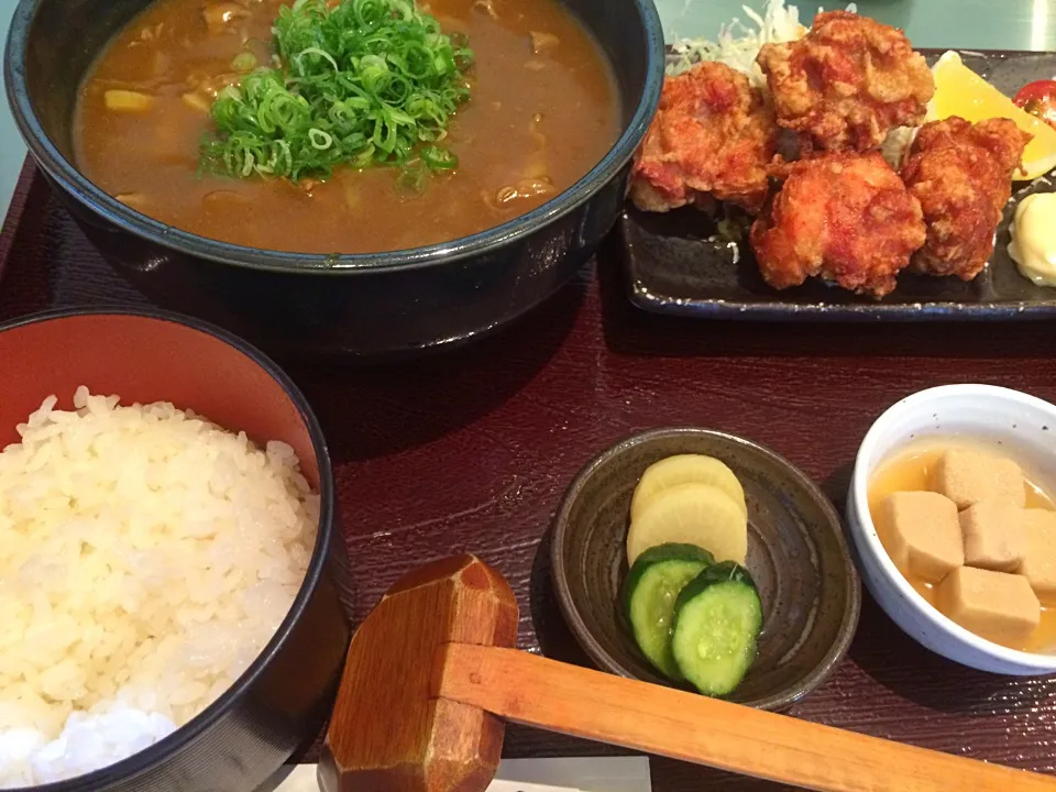 Snapdishの料理写真:カレースペシャル定食|buhizouさん