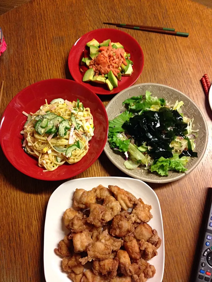 ★鶏の唐揚げ★スパサラ★わかめサラダ★アボカドのシャケフレークかけ|三宅 里美さん