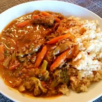 Beef curry and steamed brown rice ♡|tomokoさん