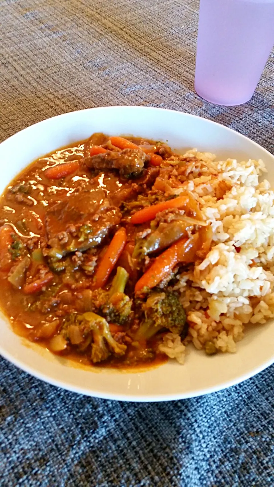 Beef curry and steamed brown rice ♡|tomokoさん