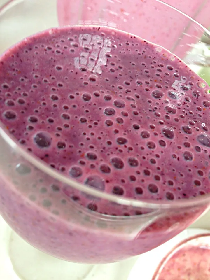 Blueberry banana yoghurt smoothie|viviさん