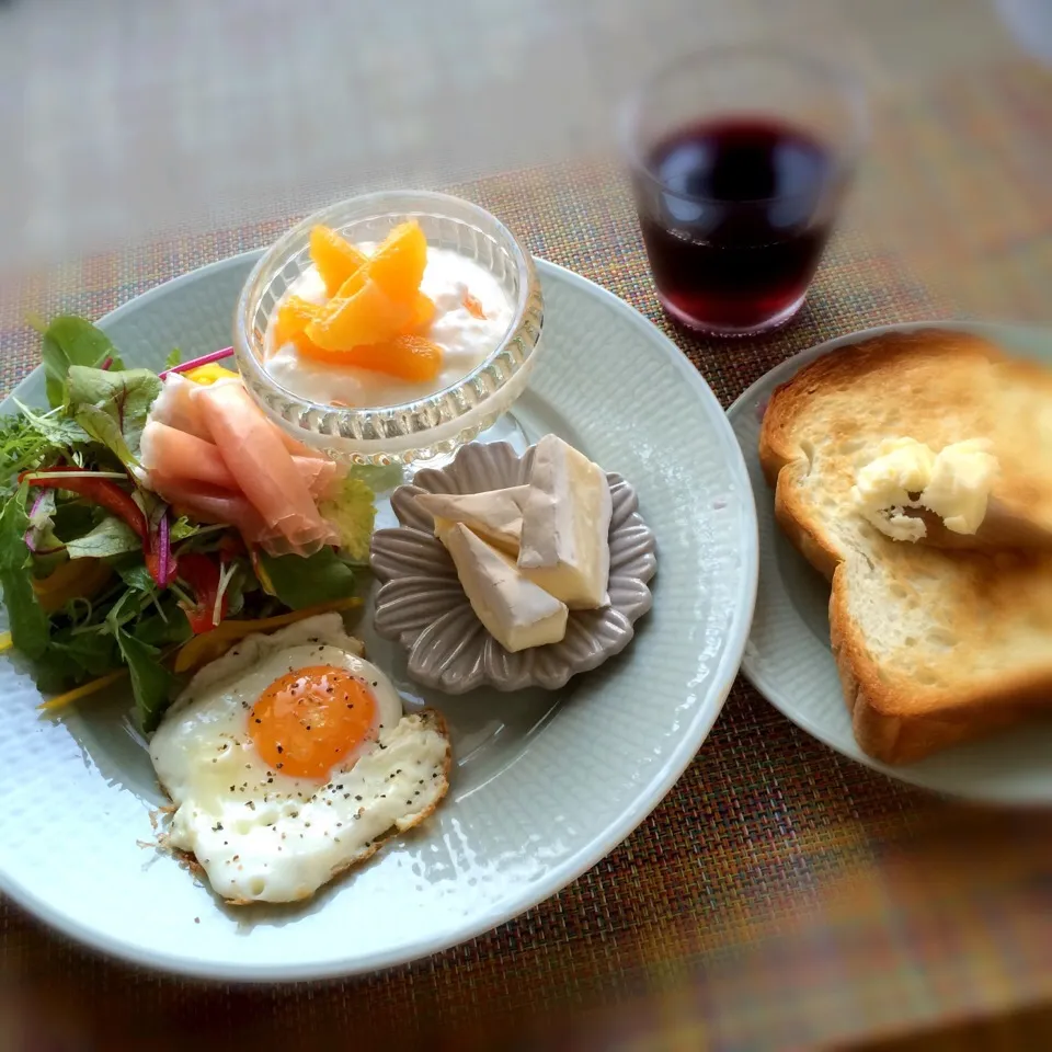 今日の朝ごはん|ぺんぎんさん