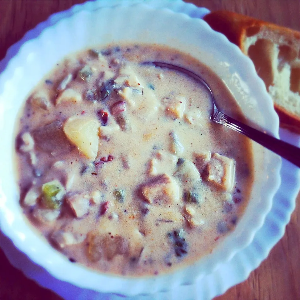 Snapdishの料理写真:Fish chowder 🐟|mamaeriさん