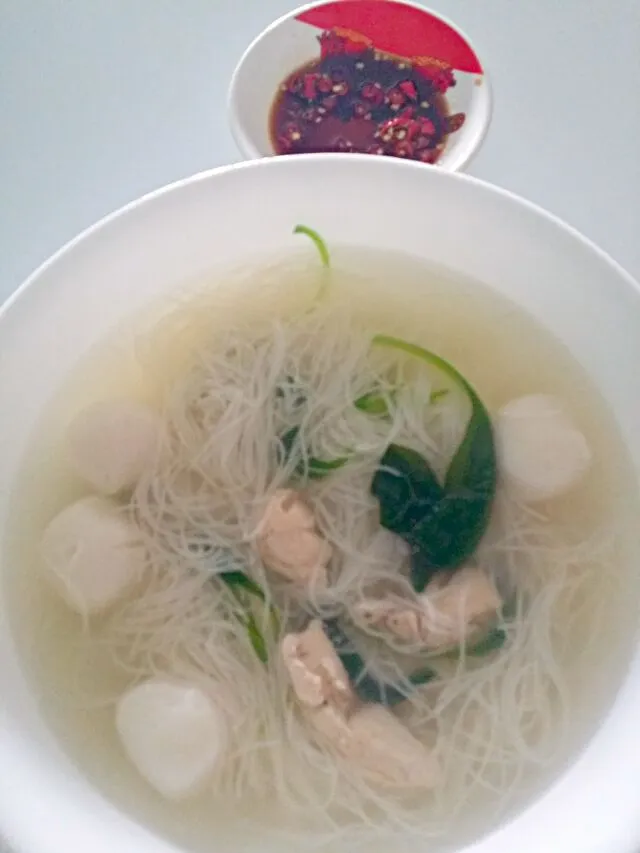 Beehoon fishball soup|🌷lynnlicious🌷さん