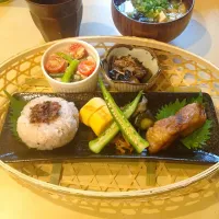 Snapdishの料理写真:8/1 朝ごはん|thisissahさん