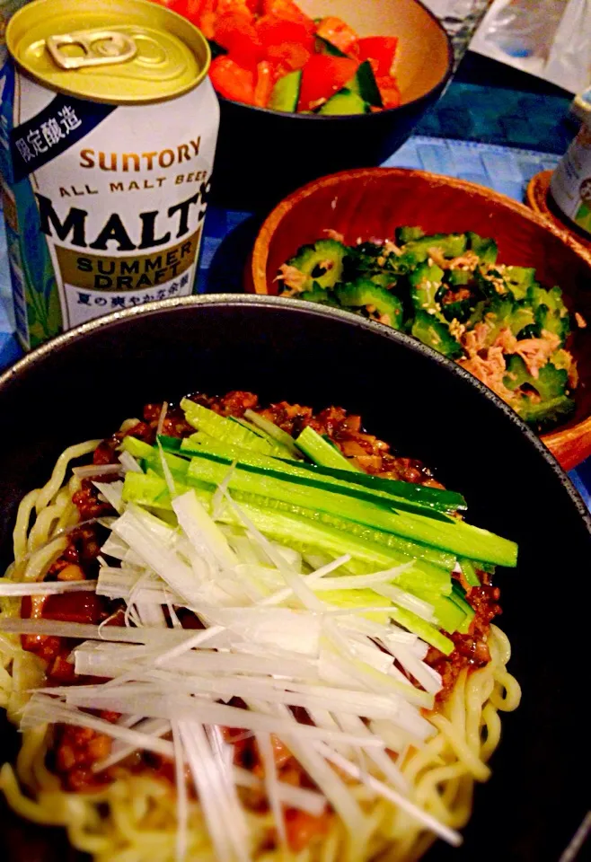 Snapdishの料理写真:ピリ辛ジャージャー麺＆ゴーヤとツナの梅肉和え✨|さとみさん