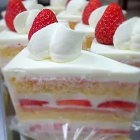 Snapdishの料理写真:Gâteau aux fraise|jukouさん