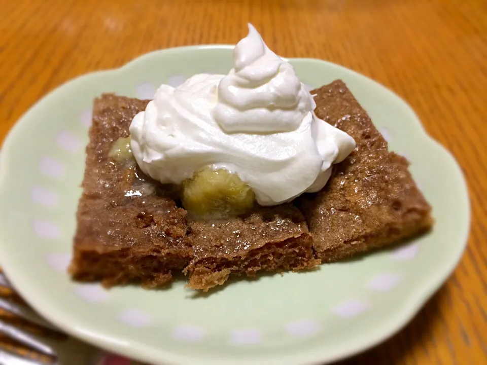 次女作。チョコケーキなバナナホイップ。焼いたバナナがいい*\(^o^)/*|土屋幸治さん