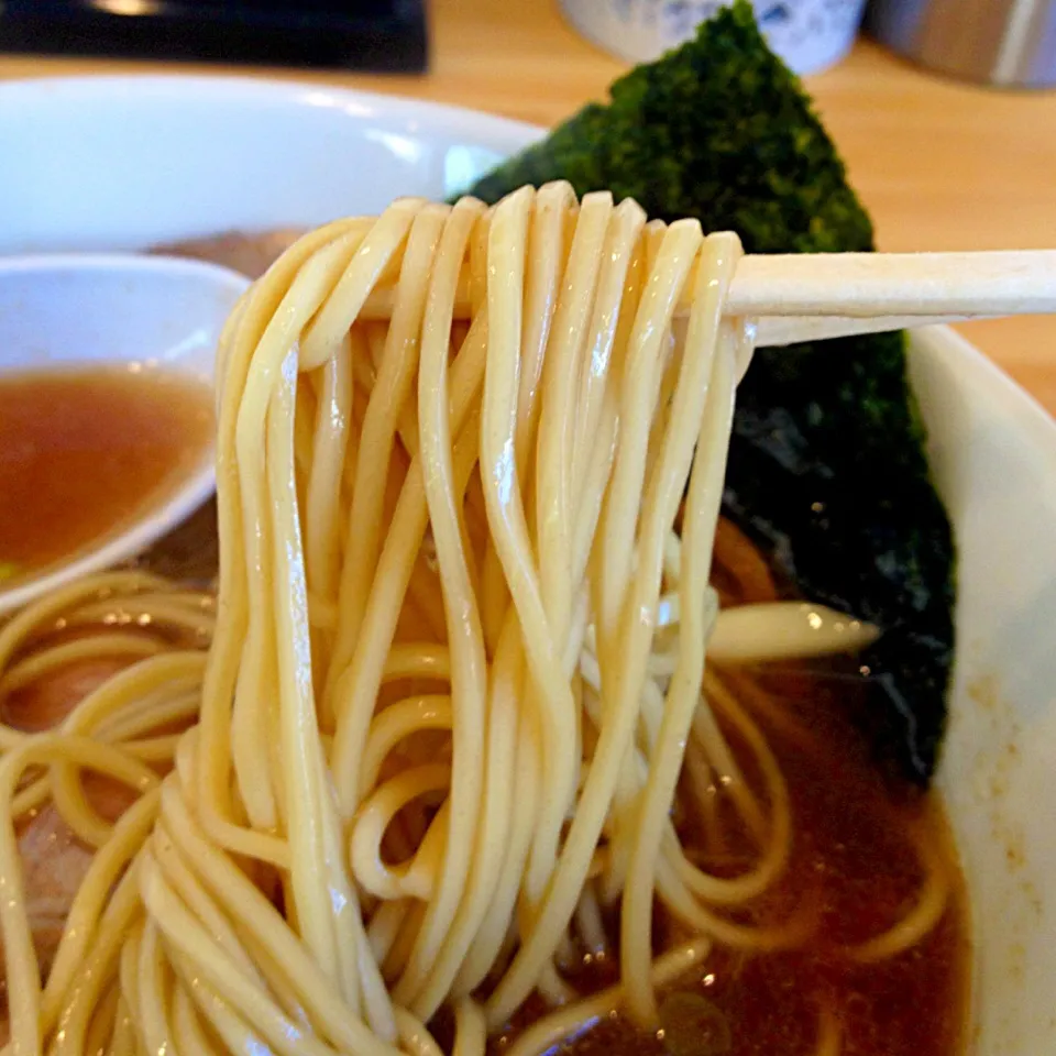 マル汁屋の麺|ラー山さん