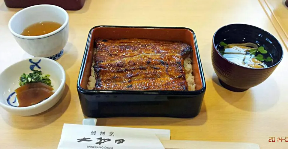 大和田新橋店:鰻重 竹(鰻一匹)|つーさん