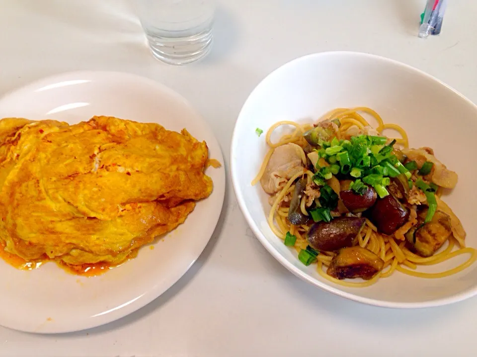 ナスの和風パスタとキムチの卵焼き♪|まりこすさん