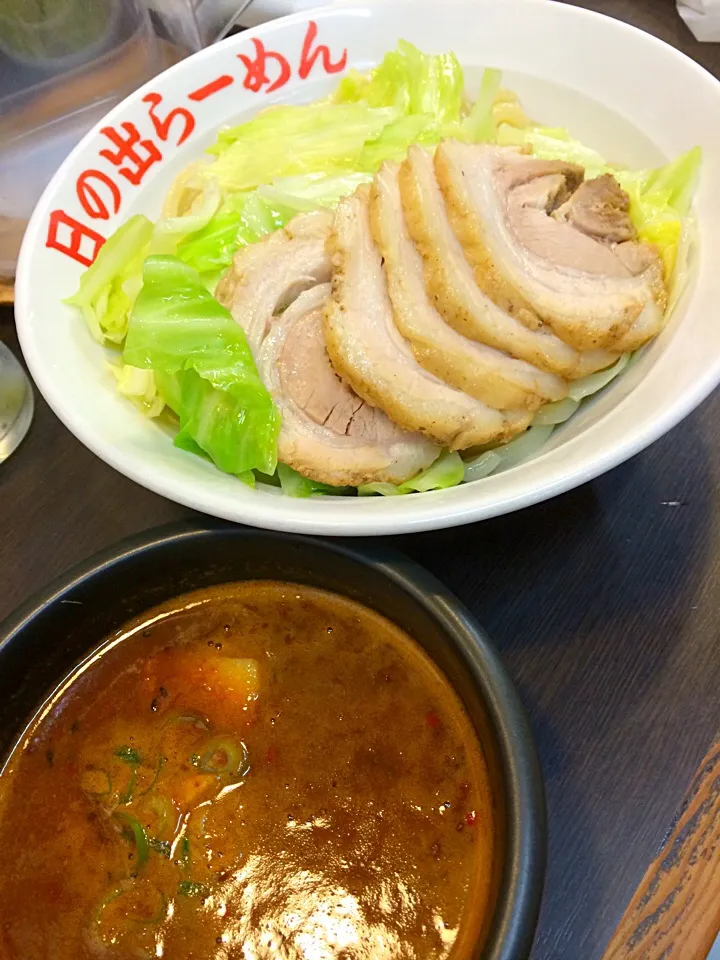 Snapdishの料理写真:日の出町 日の出ラーメンの剛つけ麺2辛！|クリスマスローズさん