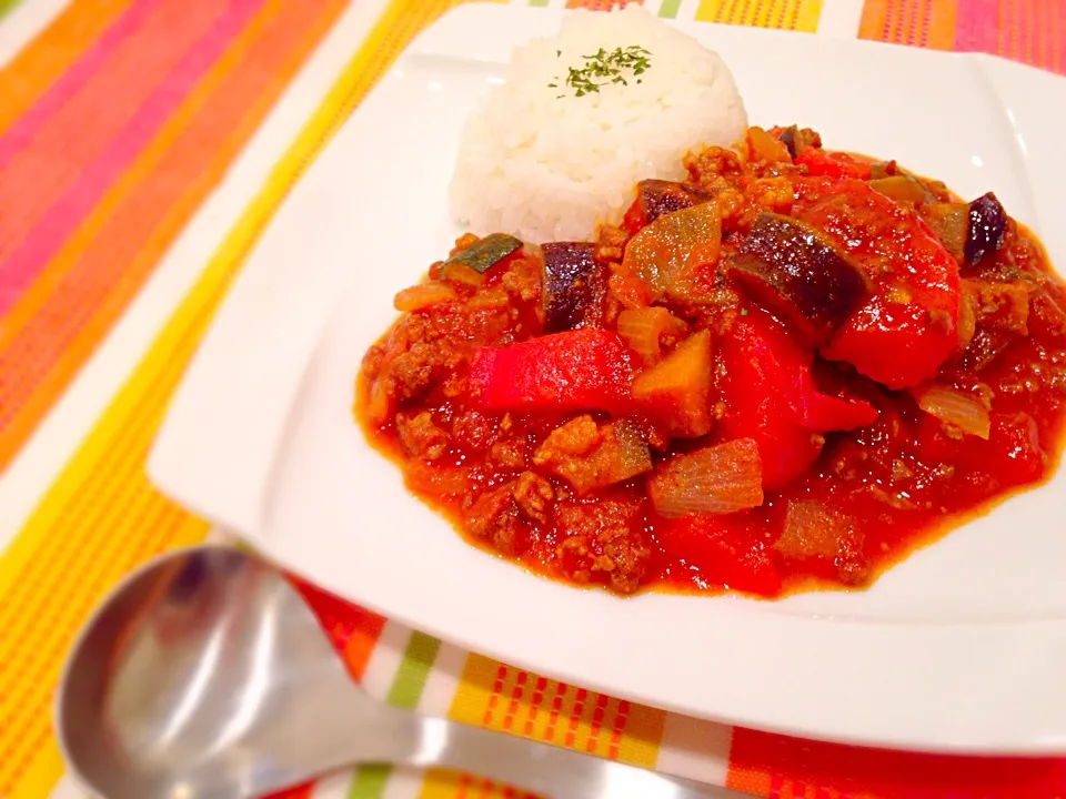 カゴメトマトケチャップさんの料理 夏野菜のダブルトマトカレー|ゆきさん