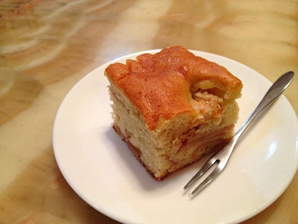 Apple Cinnamon Cake|Louis Tacoさん