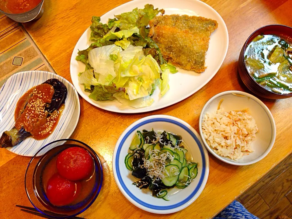 アジフライ キュウリとワカメの酢の物 桜海老ご飯 ナス田楽 トマトのおひたし|まりまりさん