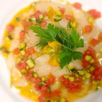 Snapdishの料理写真:Carpaccio Di capesante|lucio matteiさん