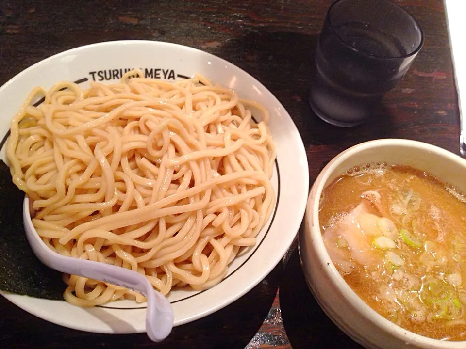 鶴亀屋のつけ麺|酩酊親父さん