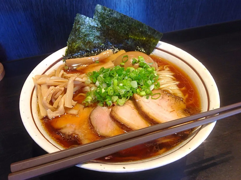 しながわ中華そば屋さん🍜「特製煮干中華そば 」昼の部😋|アライさんさん