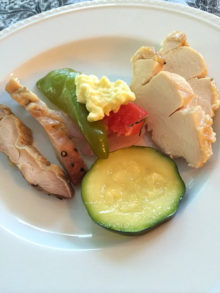 Baked chicken with summer vegetable and garlic mayo;)|aястасияさん